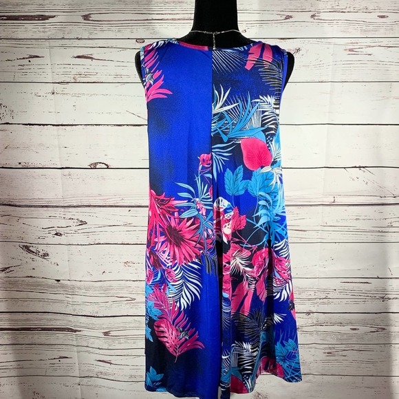 Nelly Aura 1x NWOT Blue Floral Print Dress - Picture 3 of 3